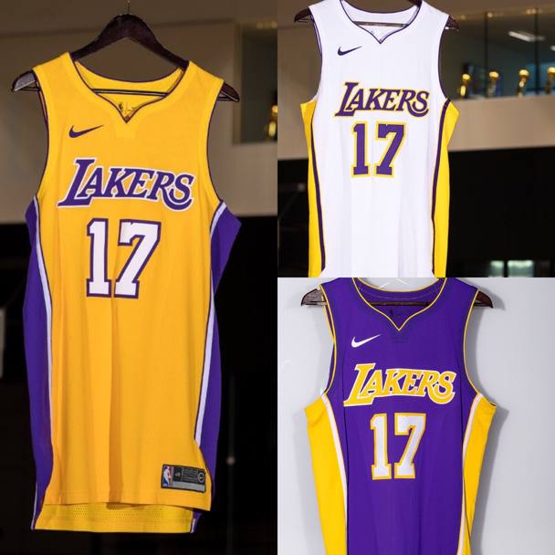 La nuova maglia dei Lakers
